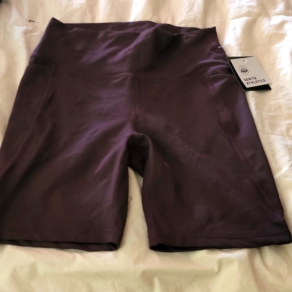 Senita Athletics 8" shorts